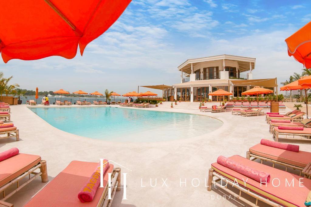 Lux - Opulent Island 4 Apartment *